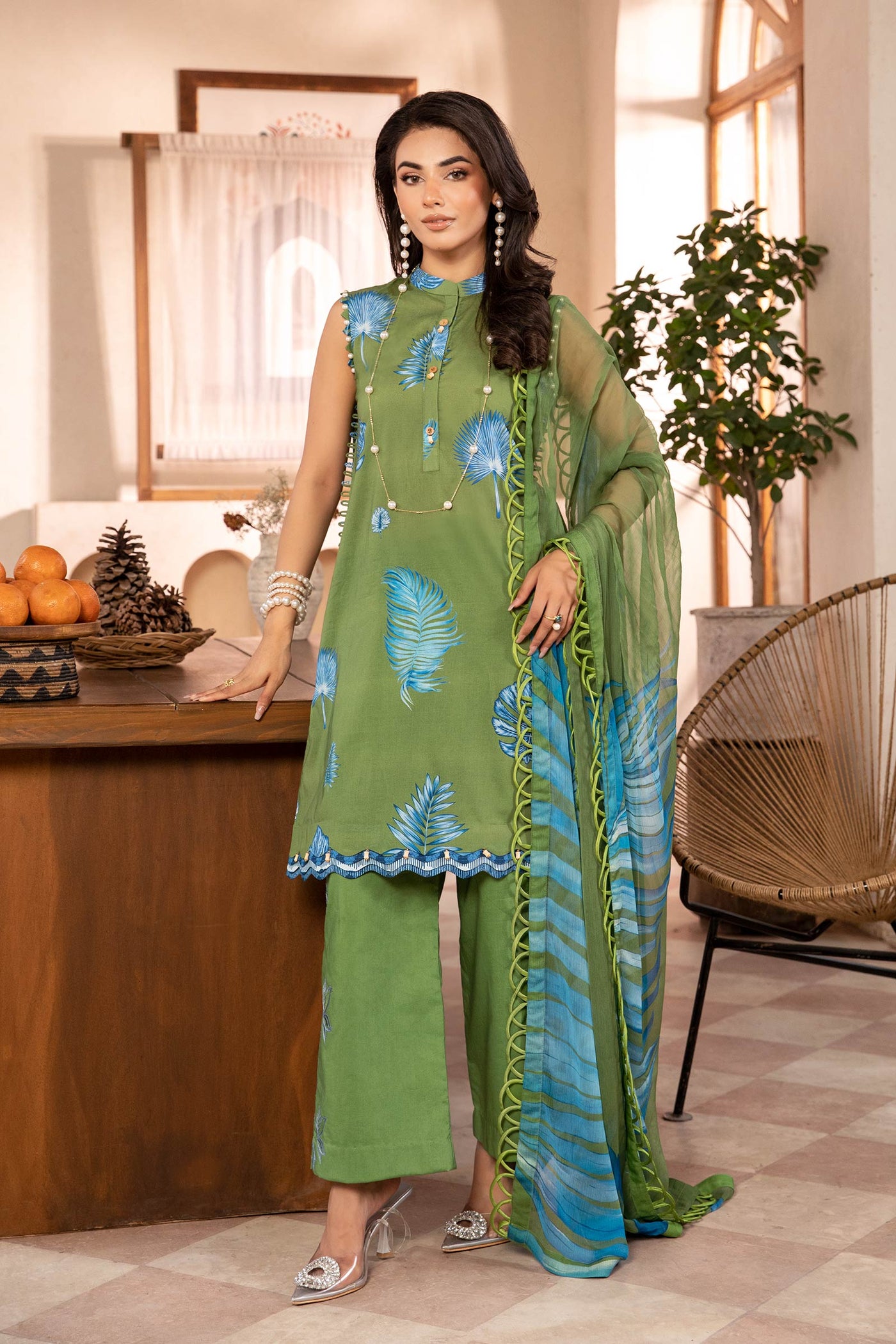 3 Pc Unstitched Embroidered Lawn Suit