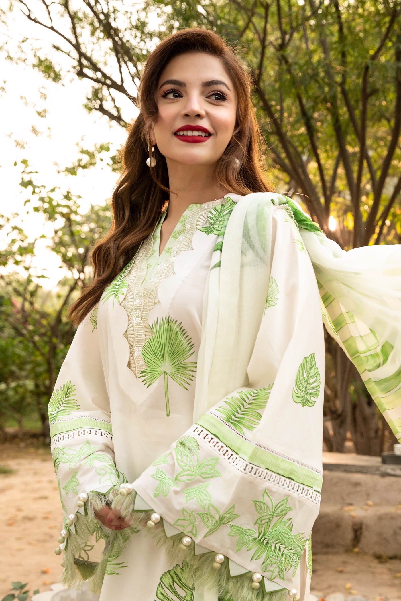 3 Pc Unstitched Embroidered Lawn Suit