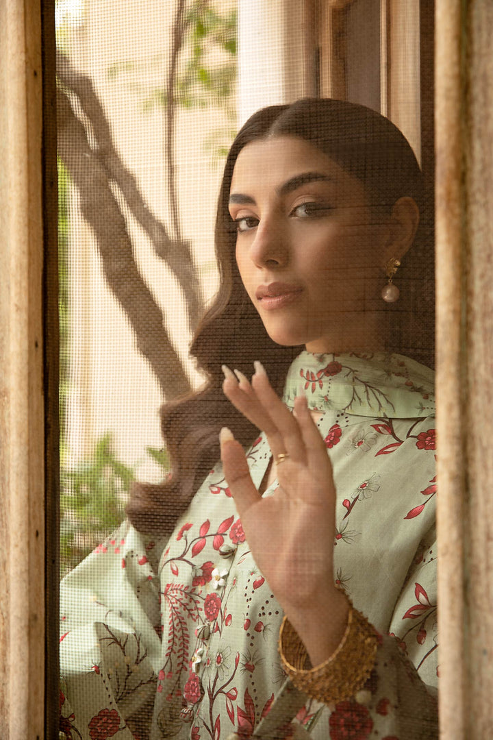 3 Pc Unstitched Embroidered Slub Lawn Suit