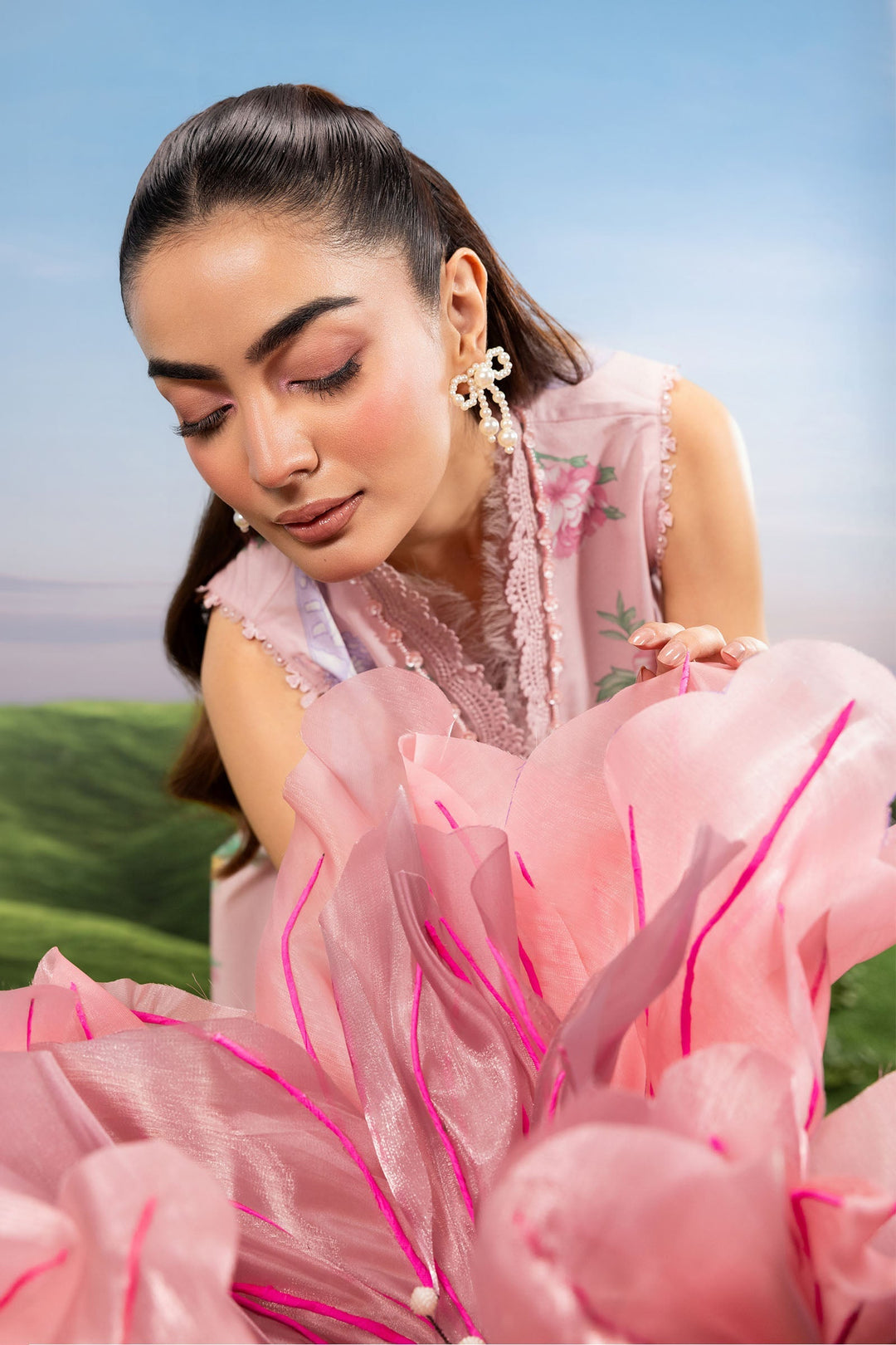 3 Pc Unstitched Embroidered Lawn Suit