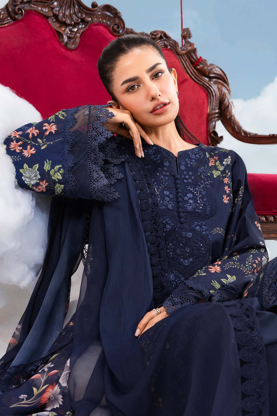 3 Pc Unstitched Embroidered Lawn Suit