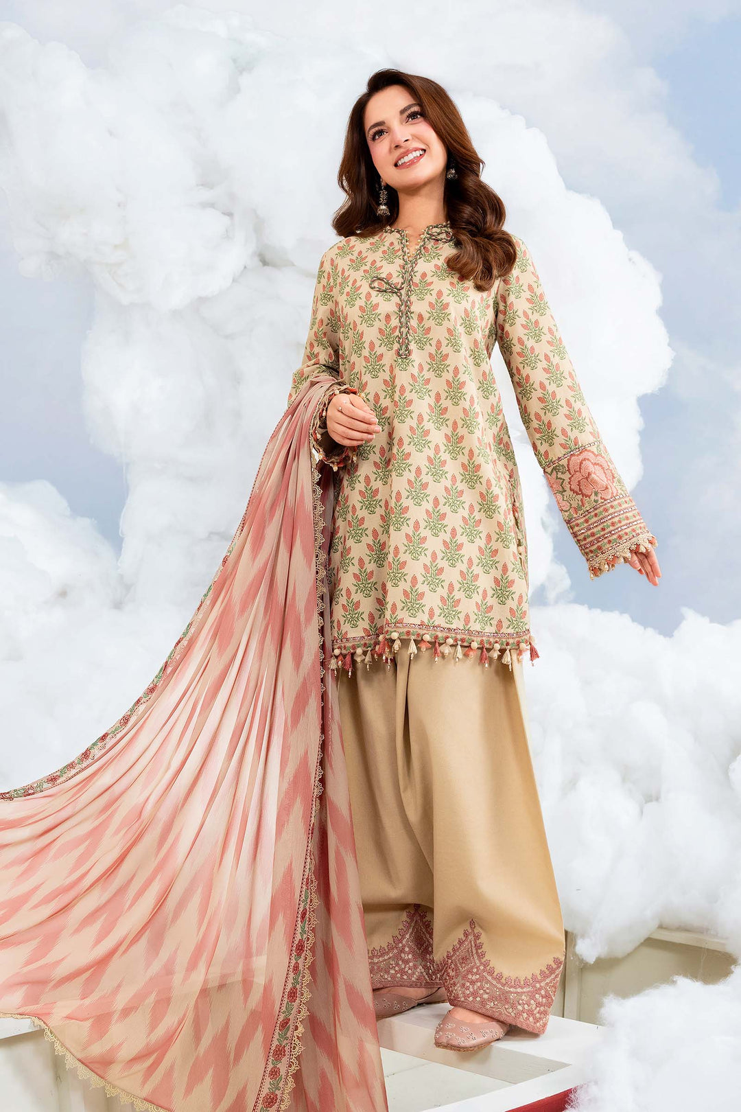 3 Pc Unstitched Embroidered Lawn Suit