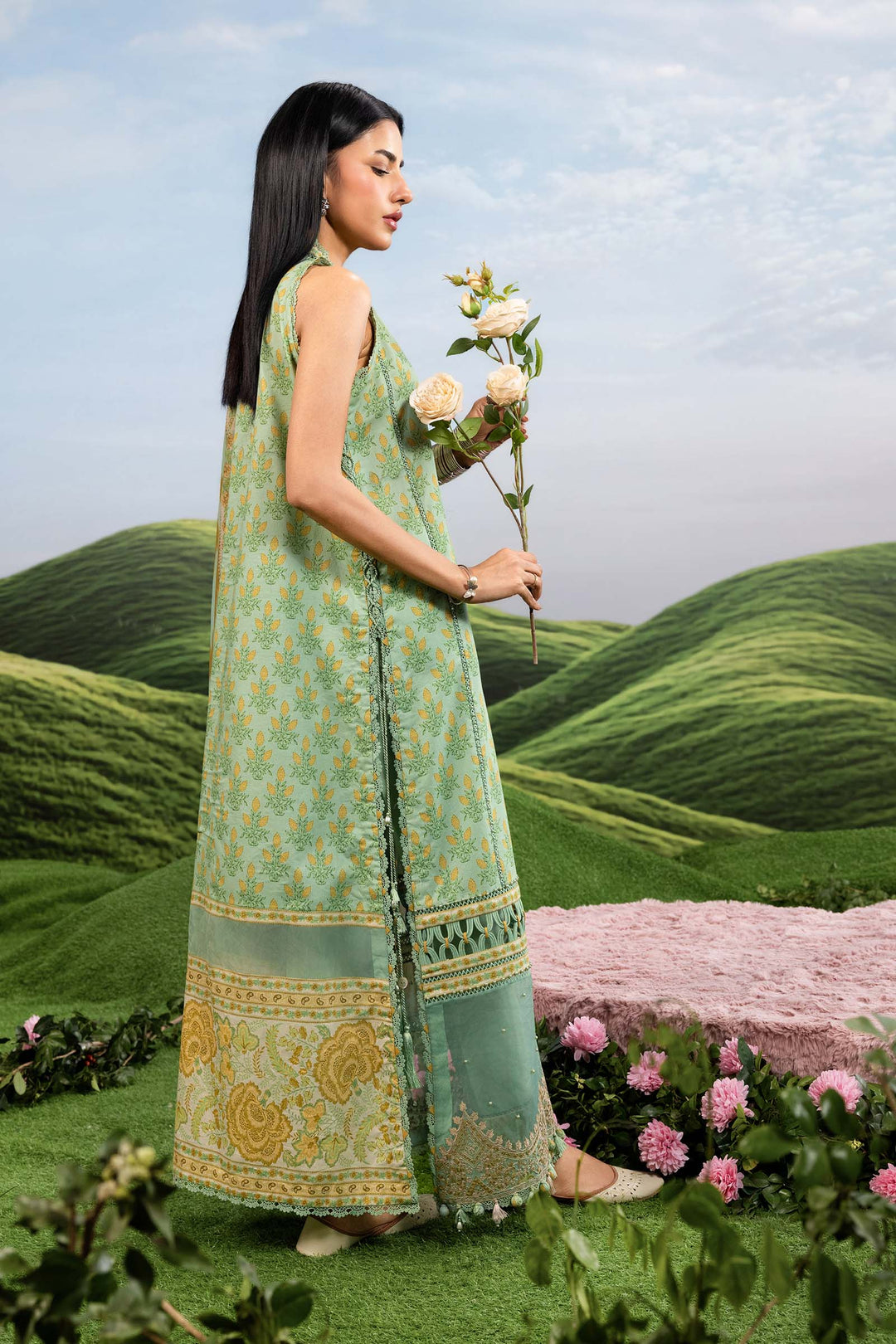 3 Pc Unstitched Embroidered Lawn Suit