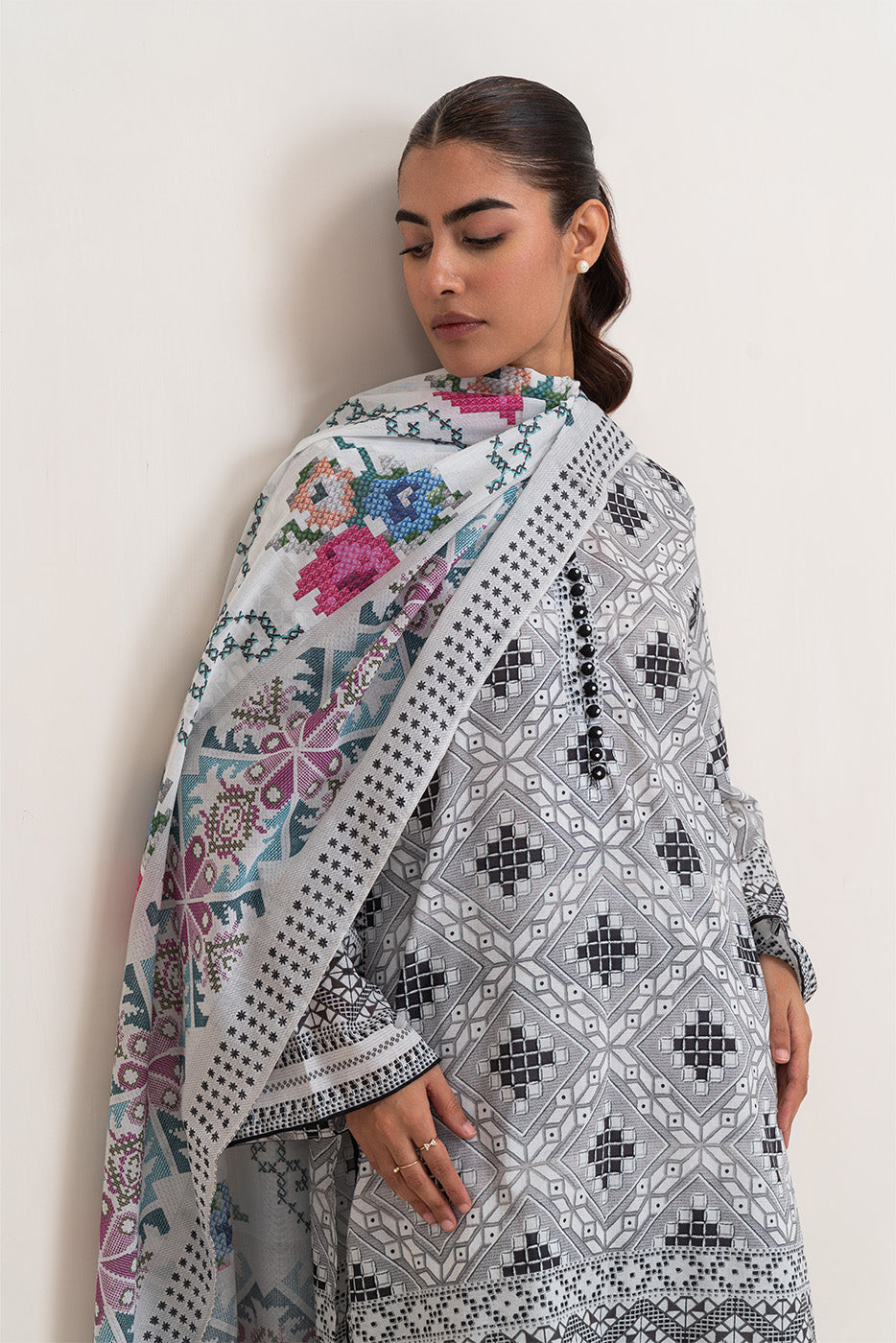 3 PIECE PRINTED LAWN SUIT