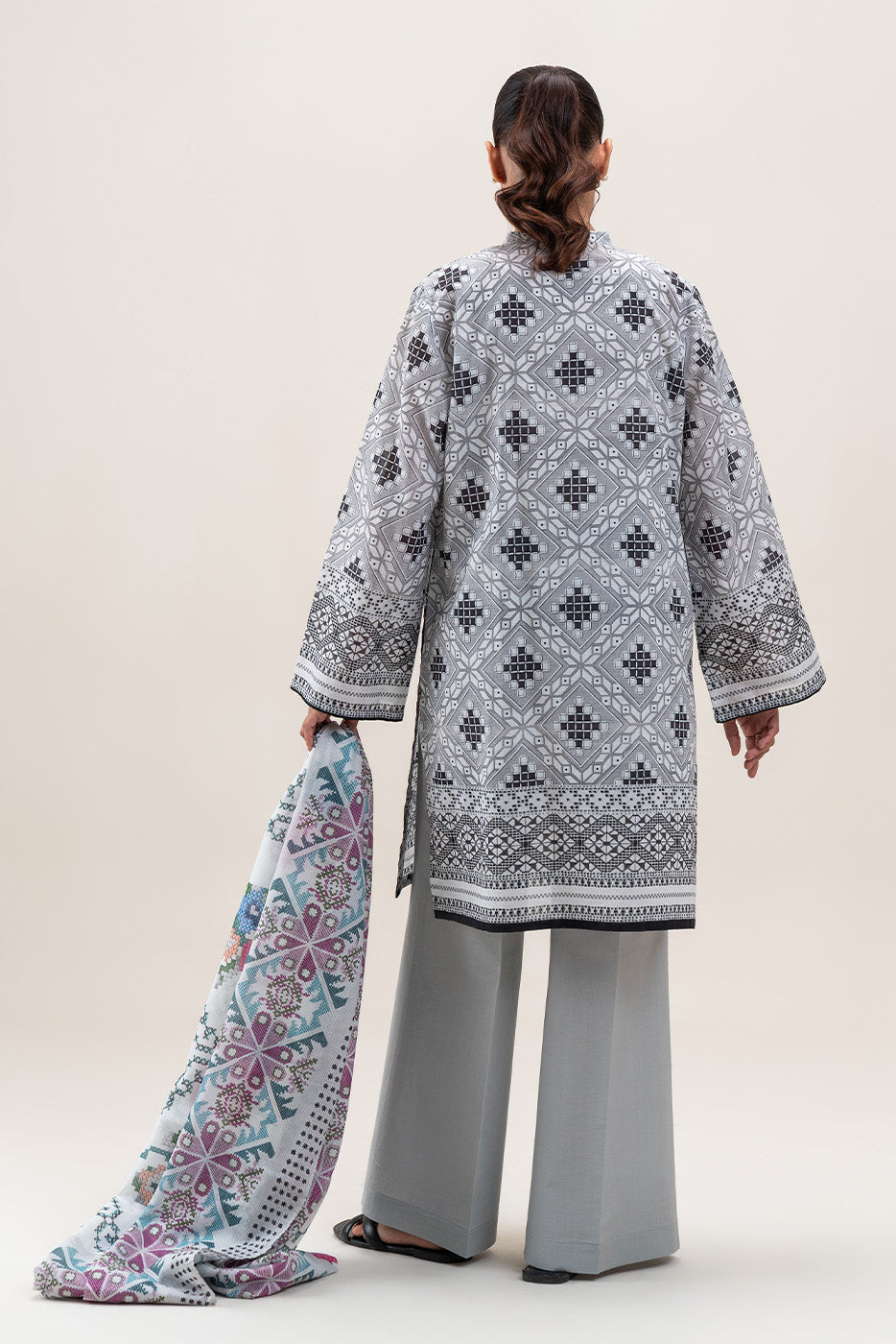 3 PIECE PRINTED LAWN SUIT