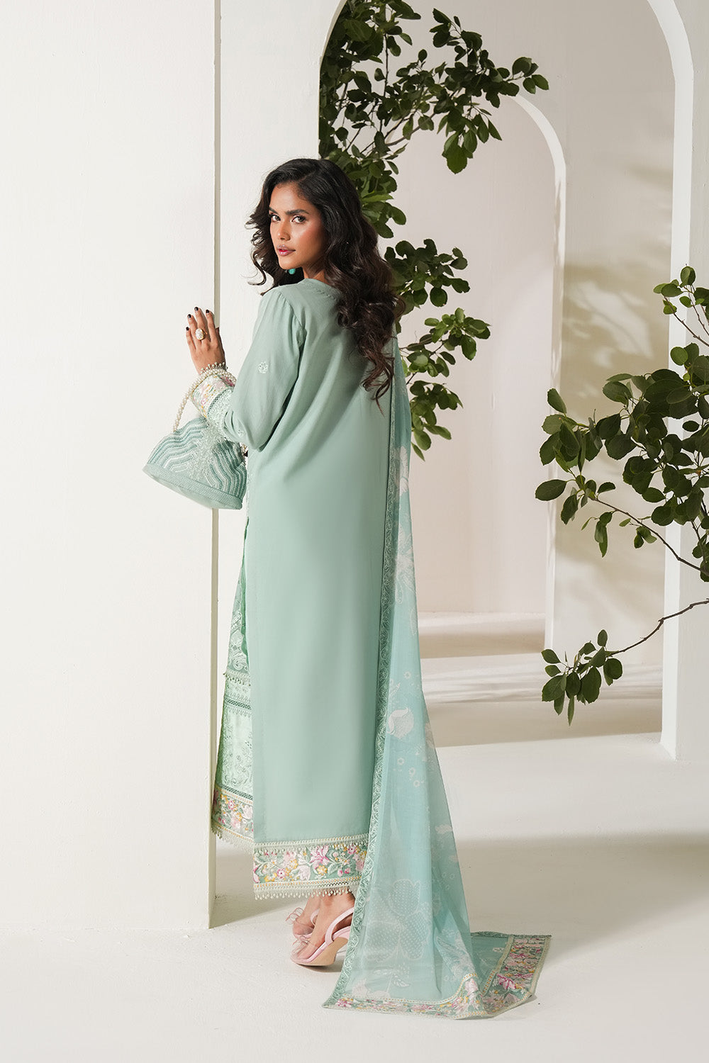 Soiree Lawn 3-Piece Suit
