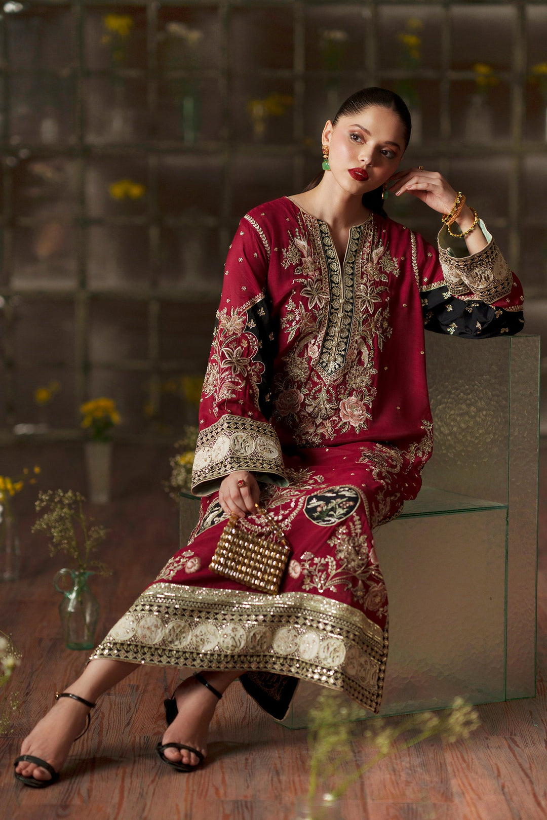 EMBROIDERED KAFTAN