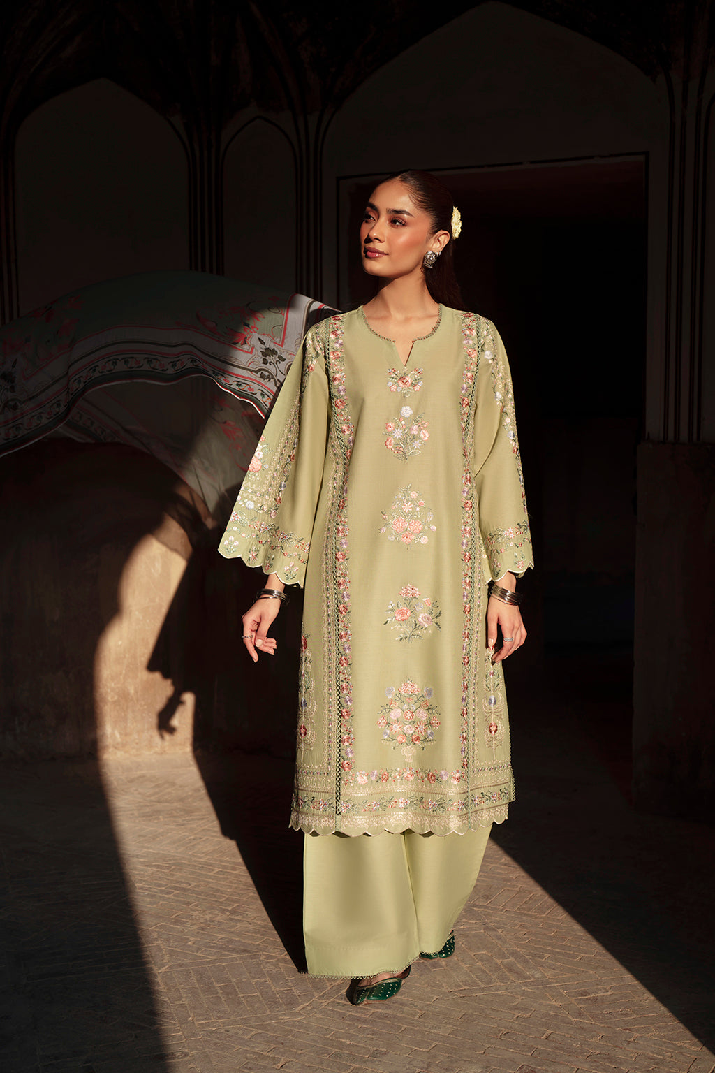 Rumi Summer Lawn