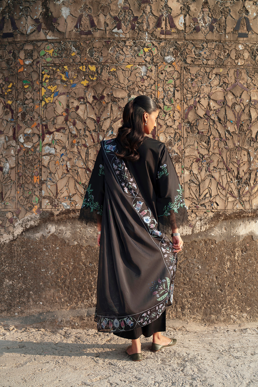 Rumi Summer Lawn