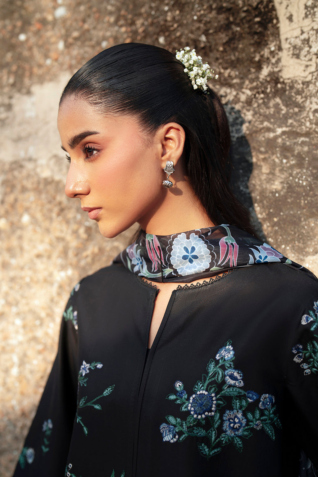 Rumi Summer Lawn