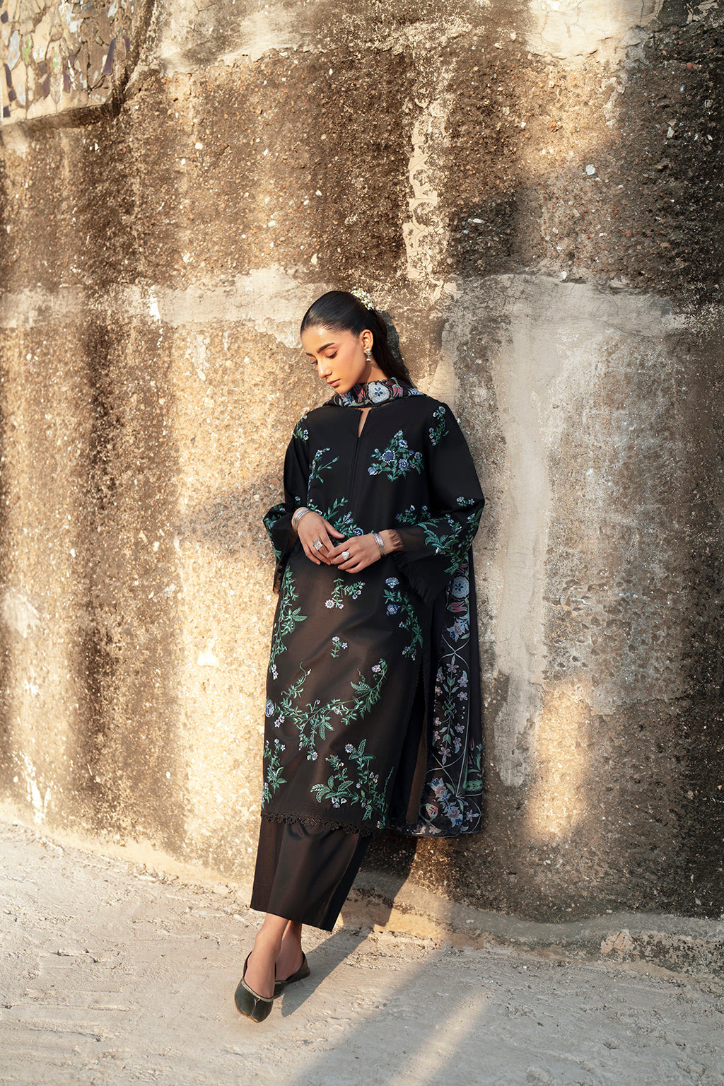 Rumi Summer Lawn