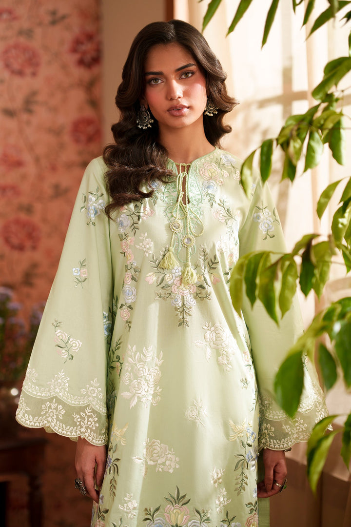 EMBROIDERED SUIT