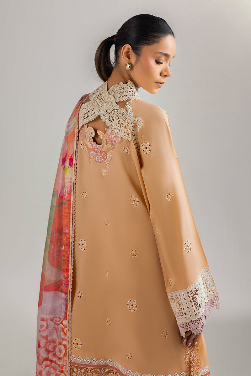 Manaram Luxury Lawn