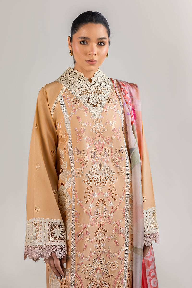 Manaram Luxury Lawn