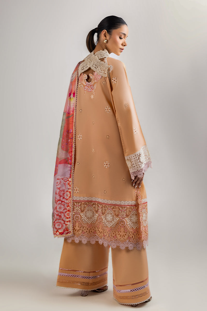 Manaram Luxury Lawn