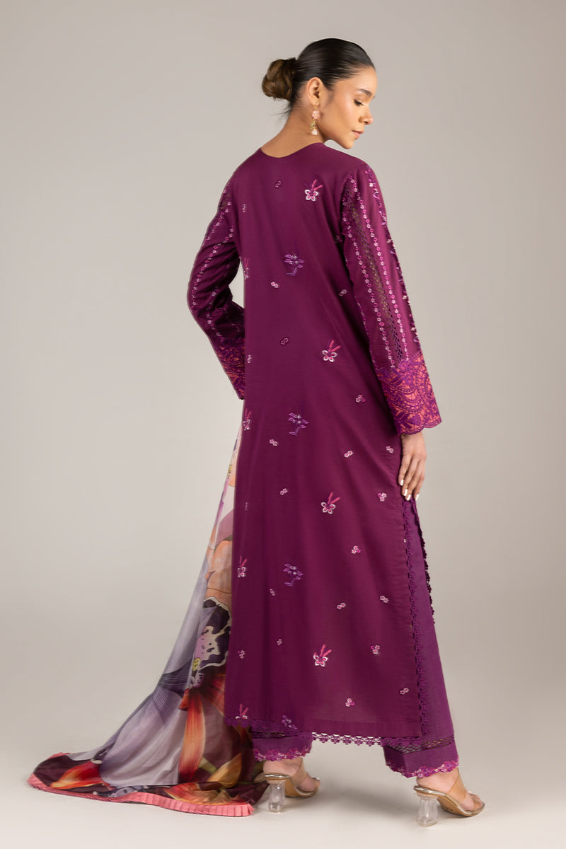 Manaram Luxury Lawn