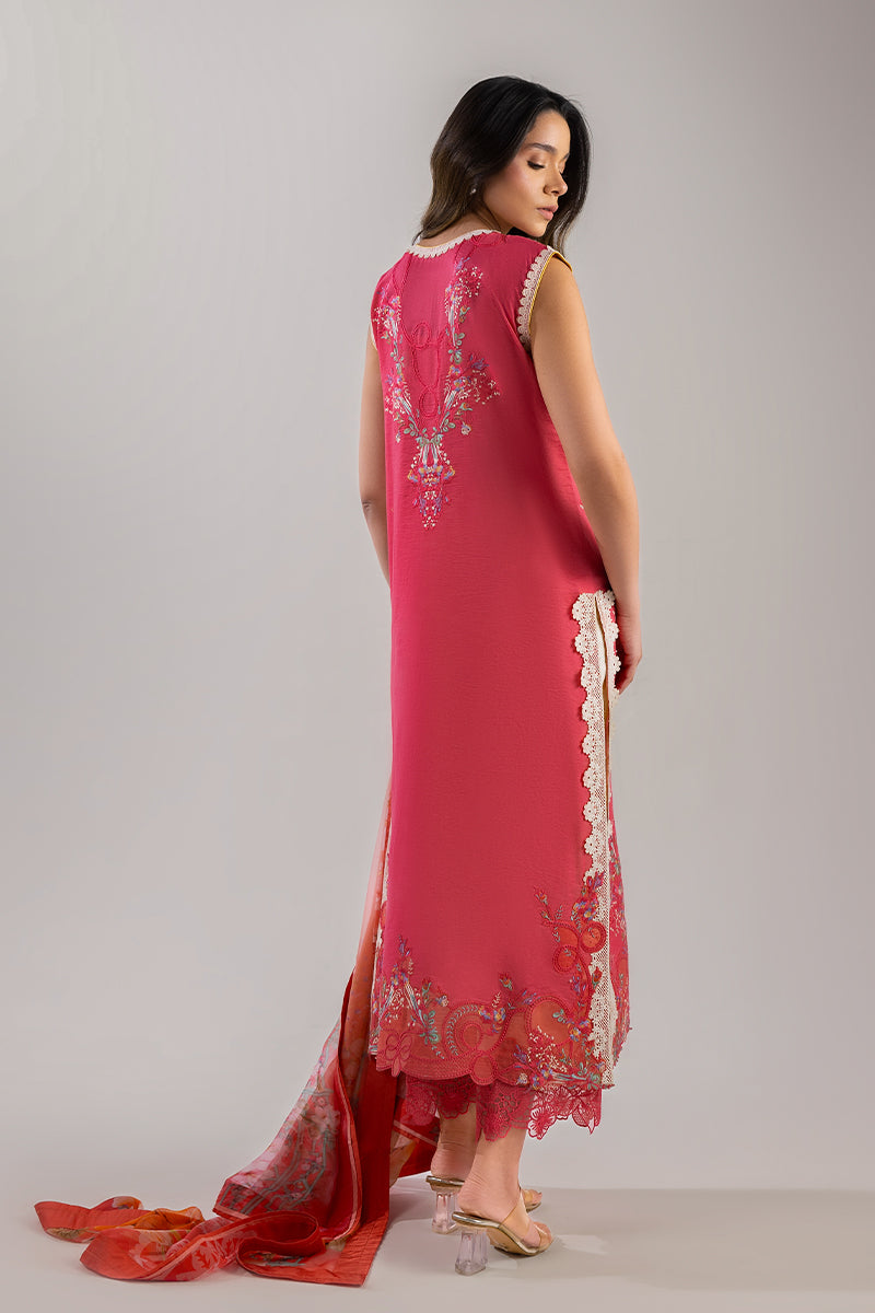Manaram Luxury Lawn