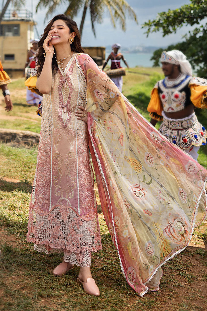 Manaram Luxury Lawn