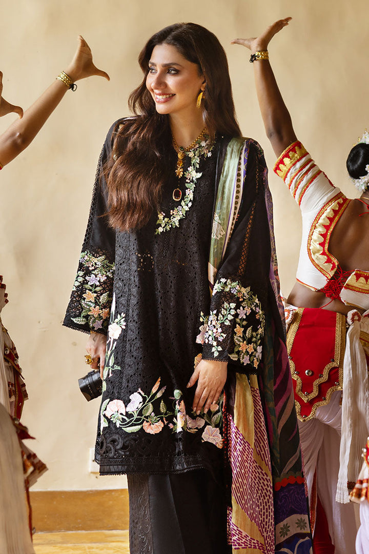 Manaram Luxury Lawn