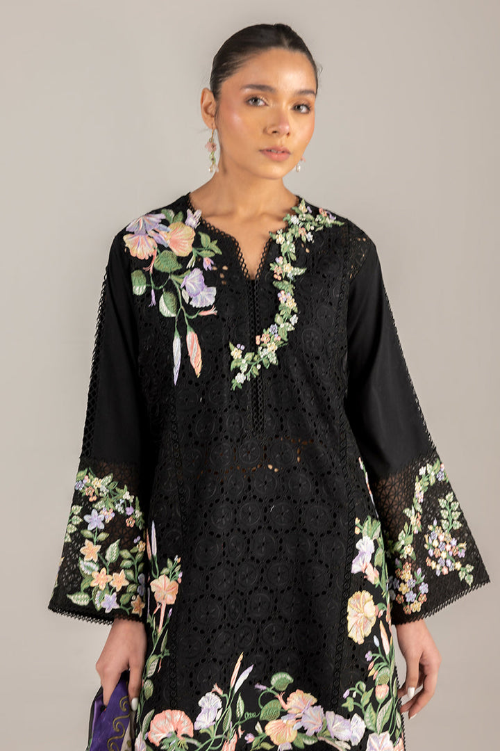 Manaram Luxury Lawn