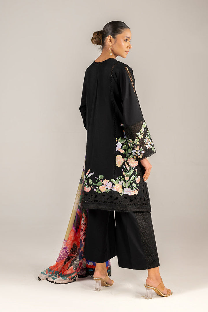 Manaram Luxury Lawn