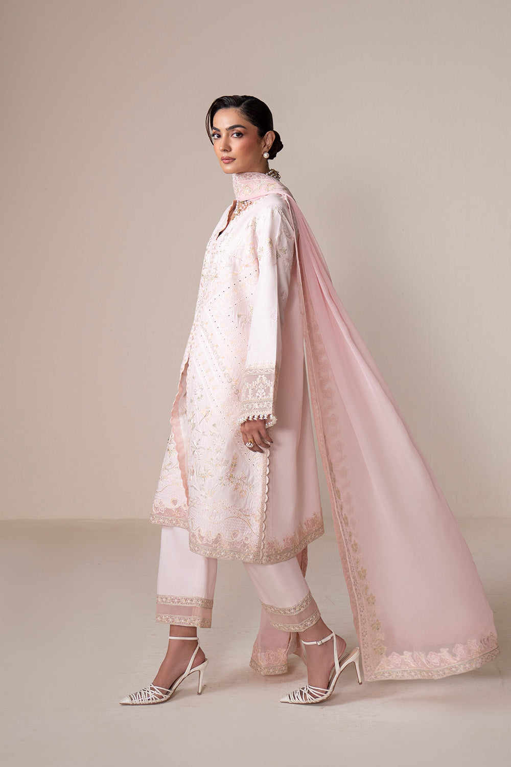 LUXURY UNSTITCHED LAWN