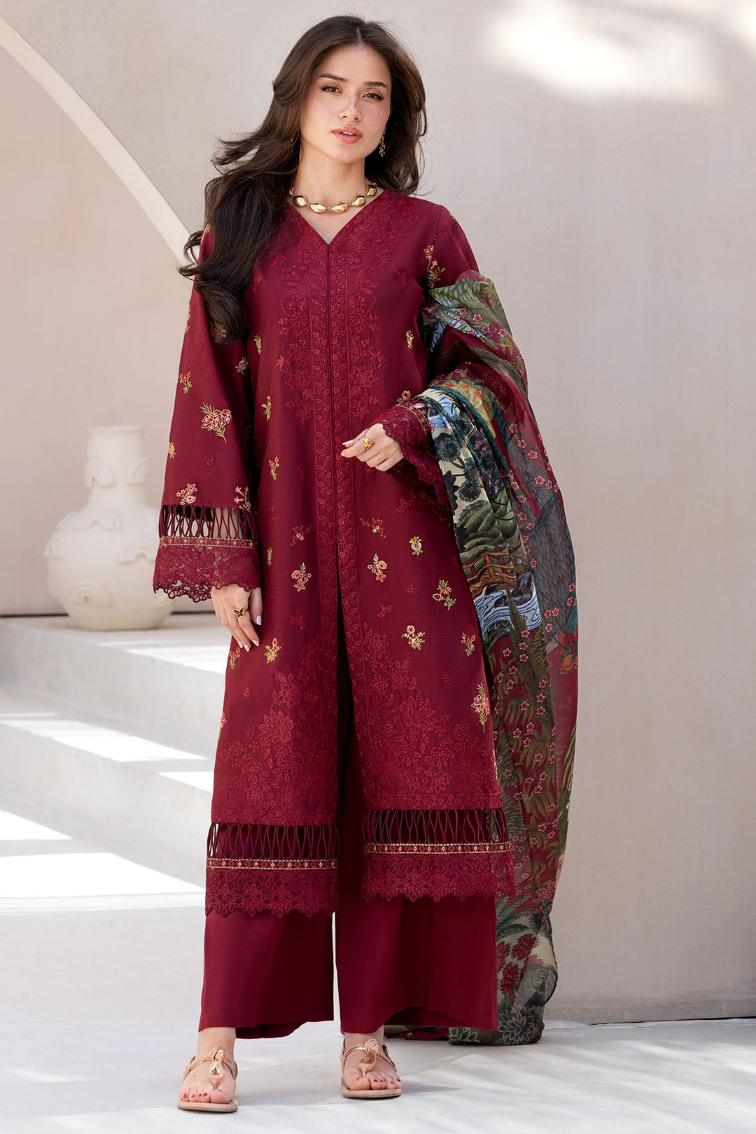 EMBROIDERED LAWN UNSTITCHED
