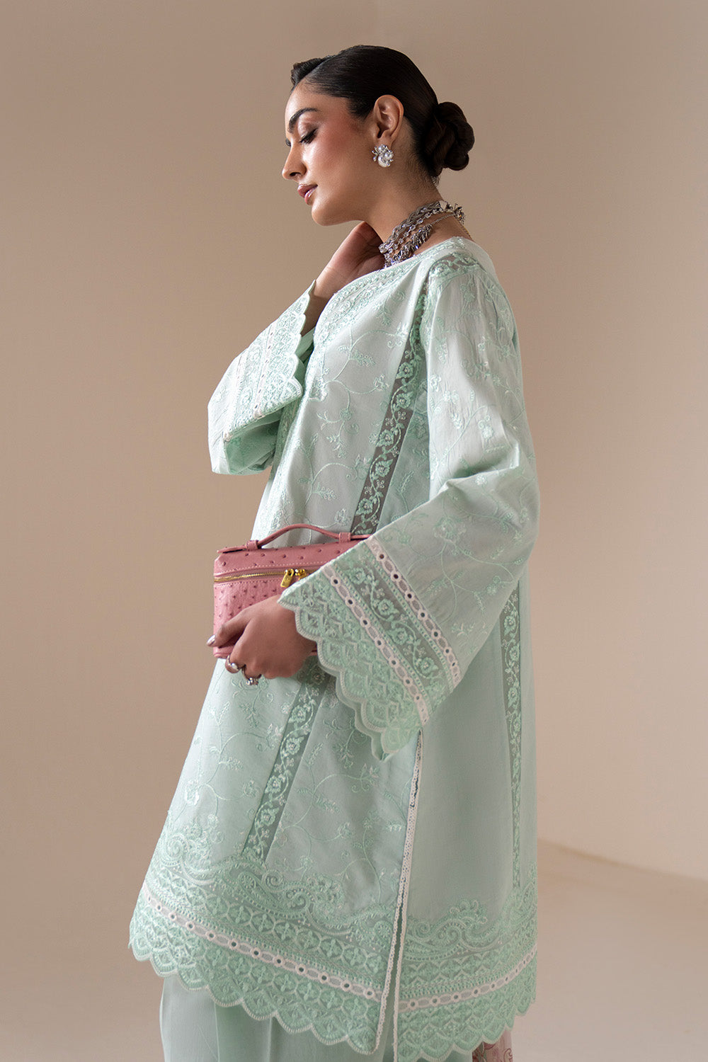 LUXURY UNSTITCHED LAWN