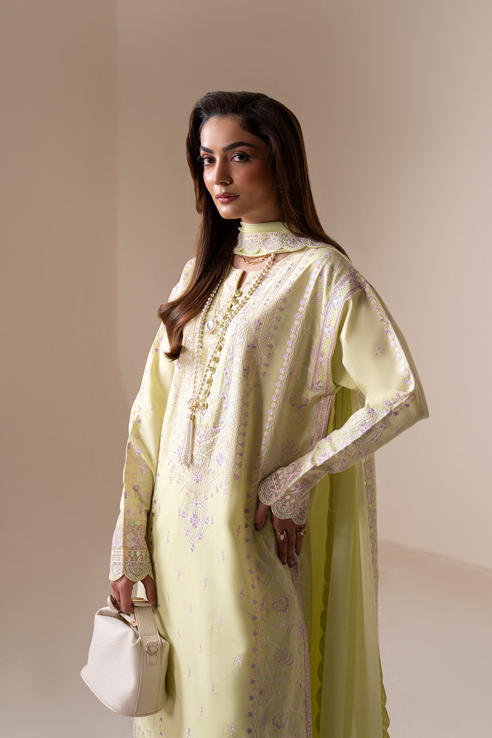 LUXURY UNSTITCHED LAWN