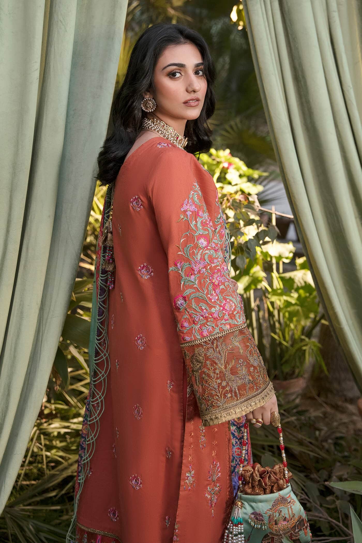 NILOFFR SHAHID LUXURY LAWN-MELODY OF LIFE