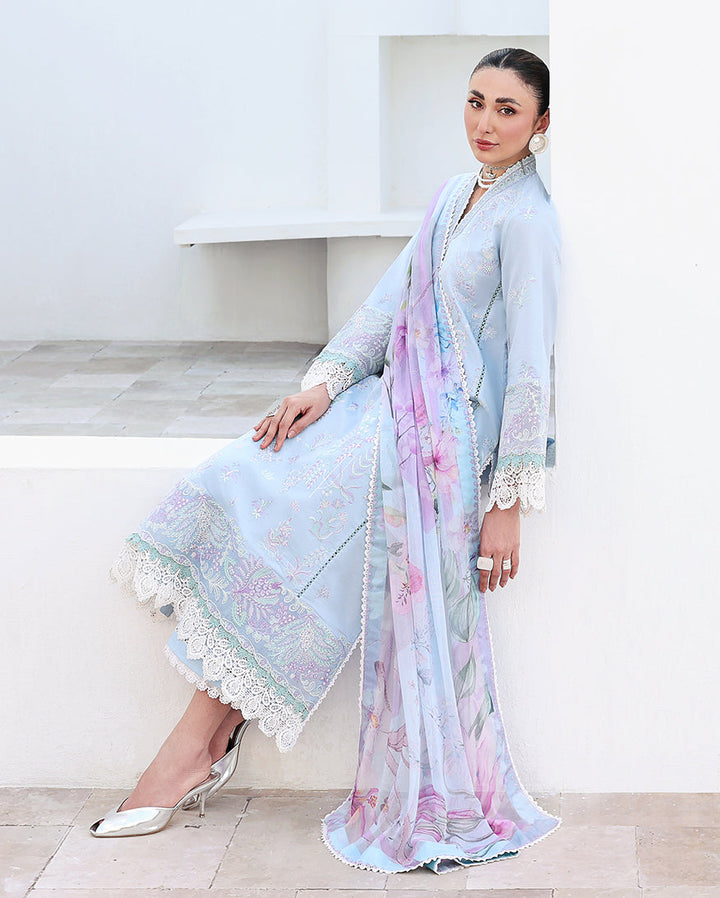 Floral Reveire | Luxury Lawn