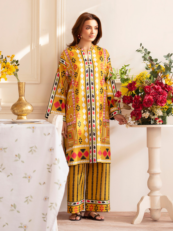 Noir 2 pc Lawn