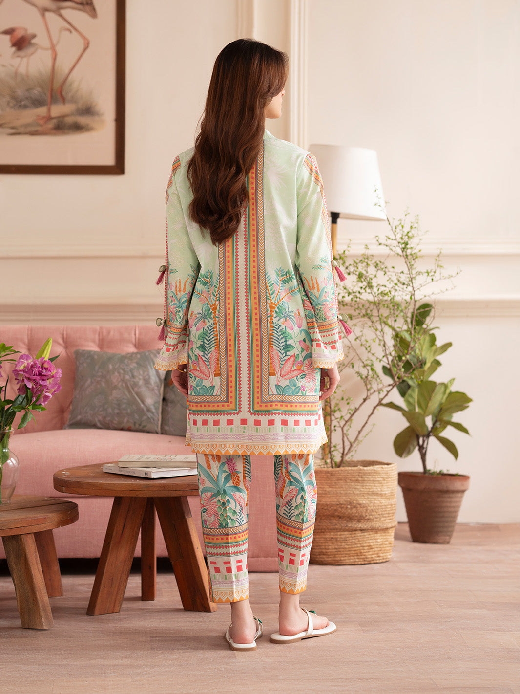 Noir 2 pc Lawn