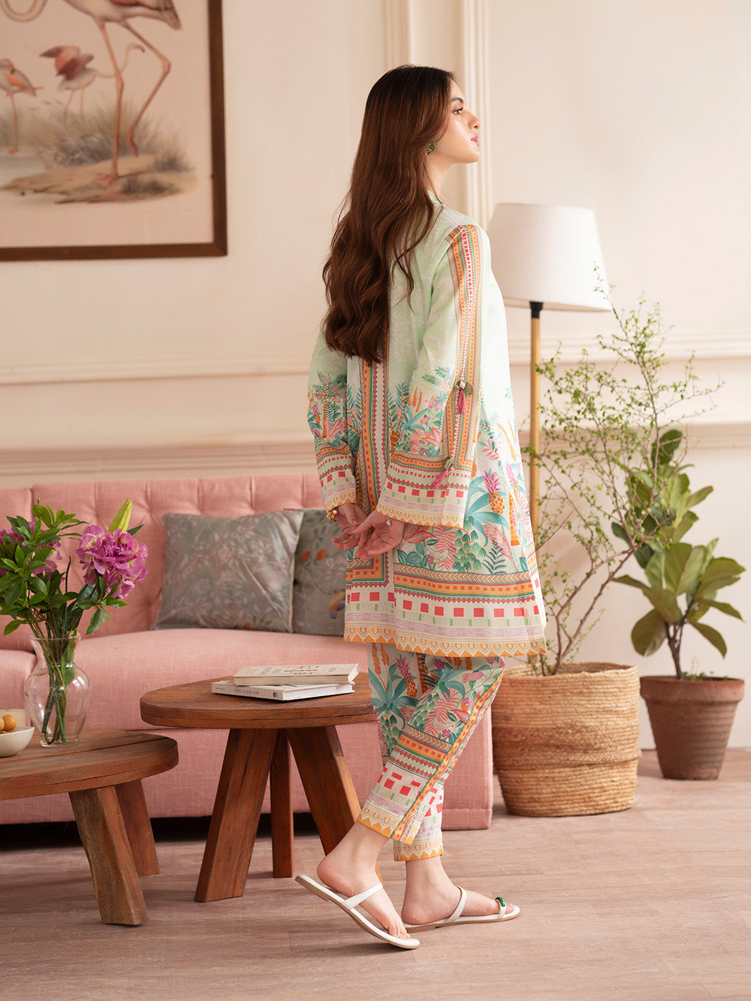 Noir 2 pc Lawn