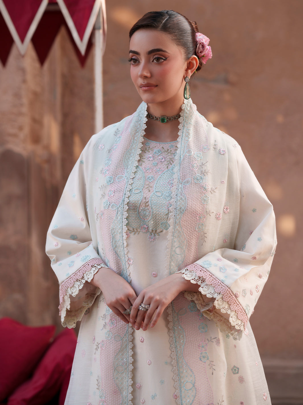 nilofer-luxury-lawn-26