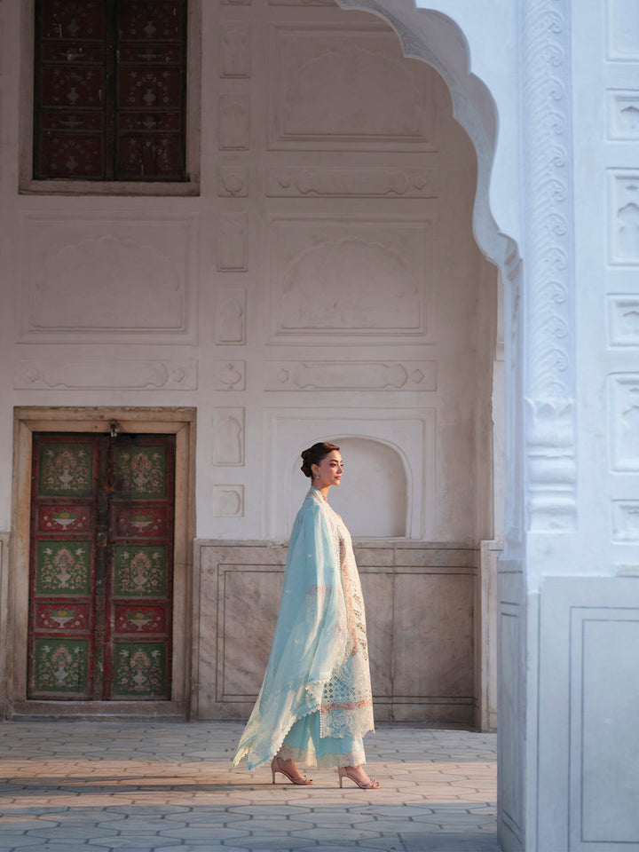 nilofer-luxury-lawn-26