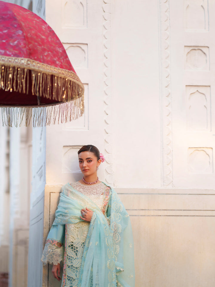 nilofer-luxury-lawn-26