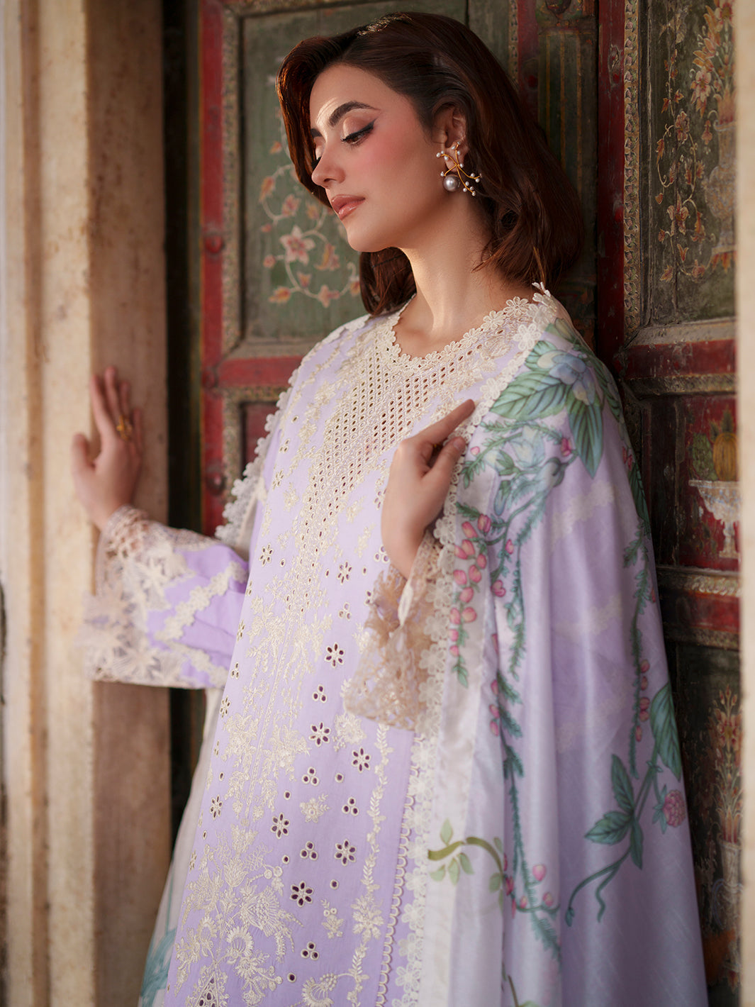 nilofer-luxury-lawn-26