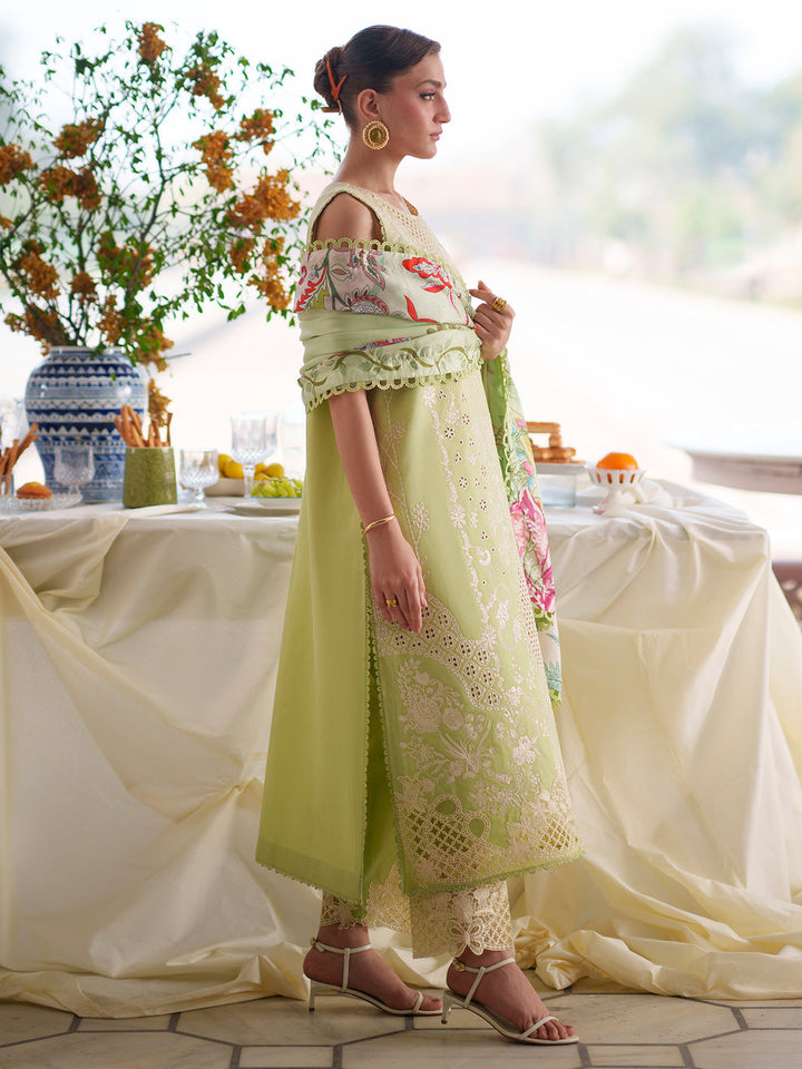 nilofer-luxury-lawn-26