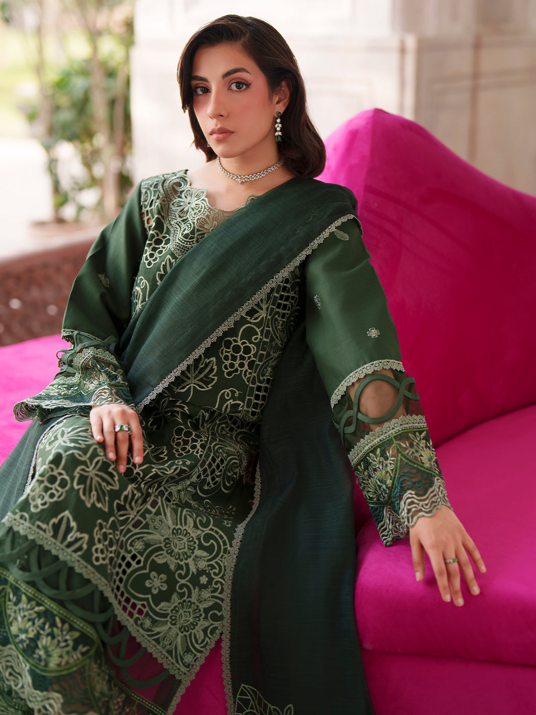 nilofer-luxury-lawn-26