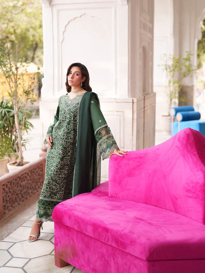 nilofer-luxury-lawn-26