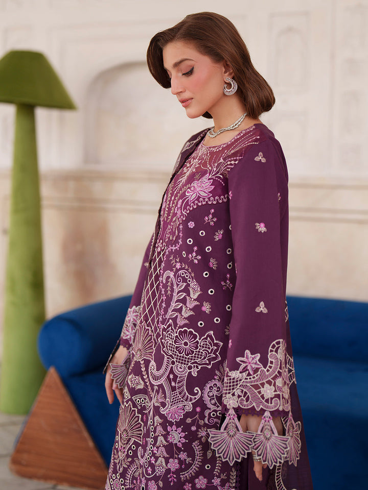 nilofer-luxury-lawn-26