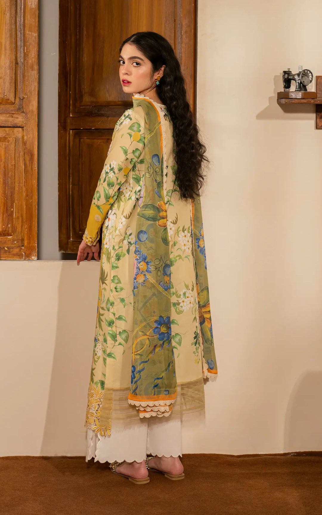 Meraki Summer Lawn