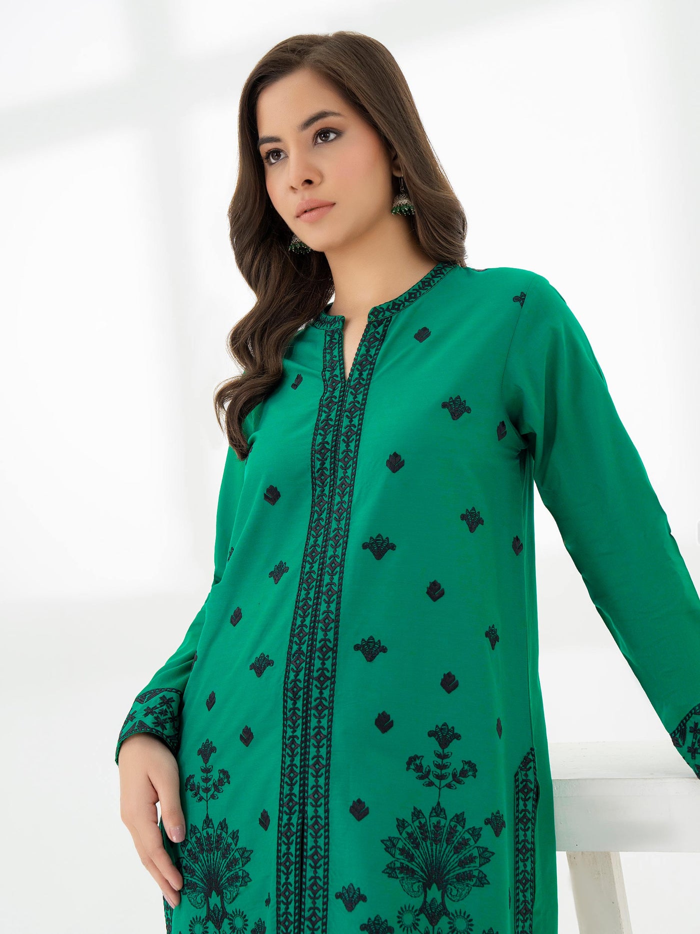 Limelight 2 Piece Satin Suit-Embroidered (Pret) P9892ST