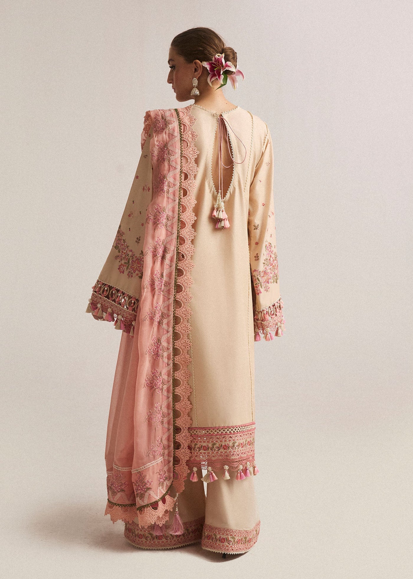 HUSSAIN REHAR LUXURY LAWN-Stile