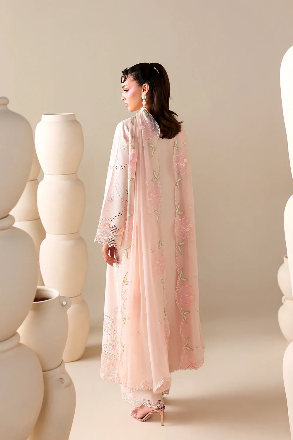 Embroidered Lawn 3 Piece Unstitched