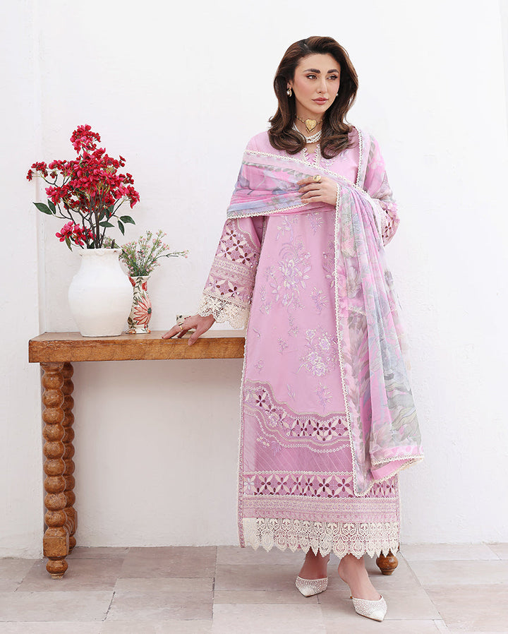 Floral Reveire | Luxury Lawn