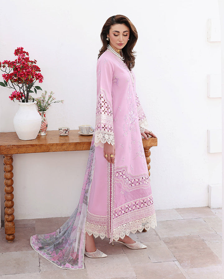 Floral Reveire | Luxury Lawn