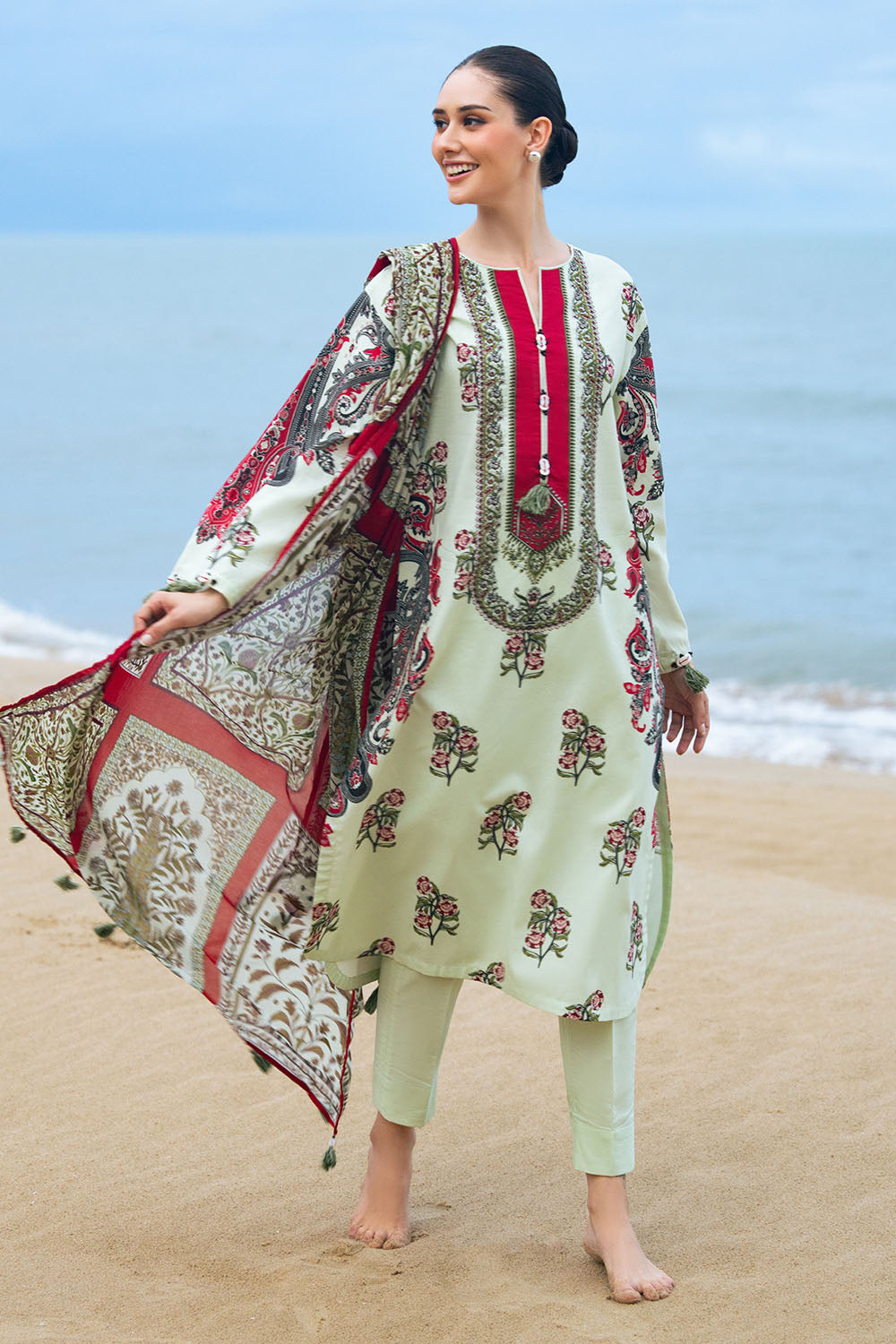3 Piece Printed Bloom Summer Lawn Collections