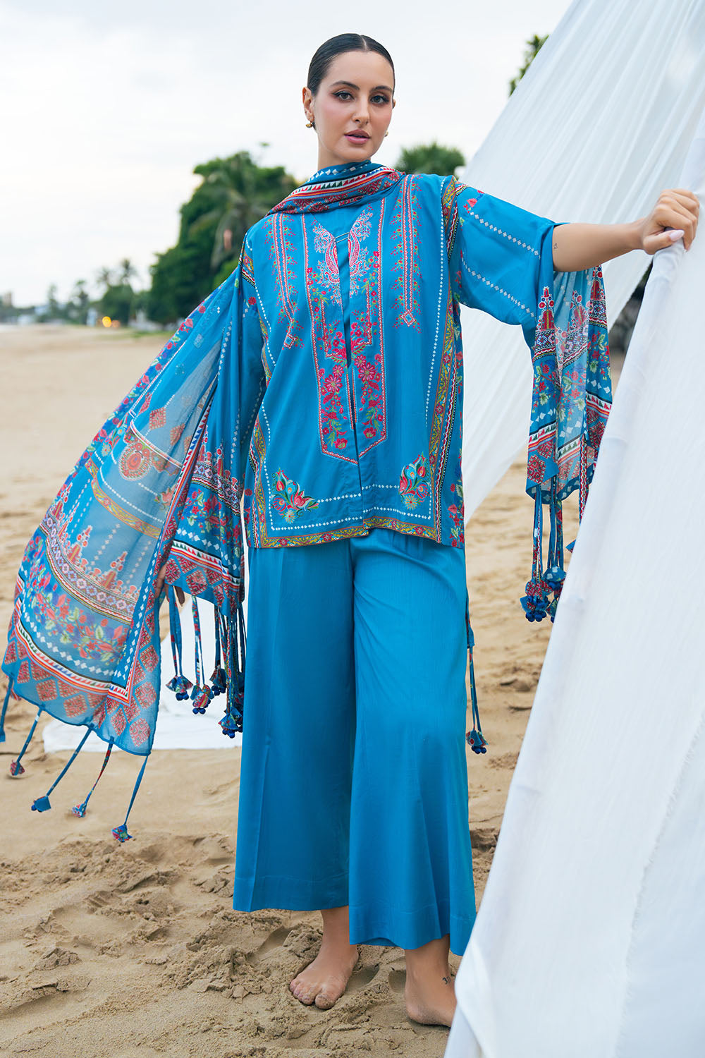 3 Piece Printed Bloom Summer Lawn Collections